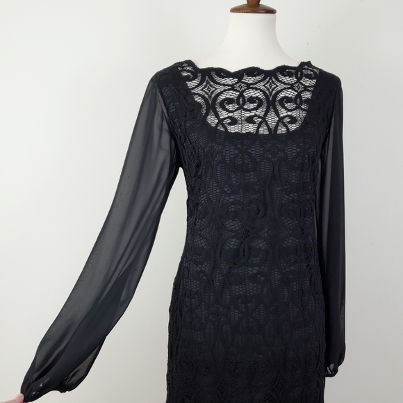 Adrianna Papell Lace Chiffon Scalloped Shift Dress - Picture 4 of 16